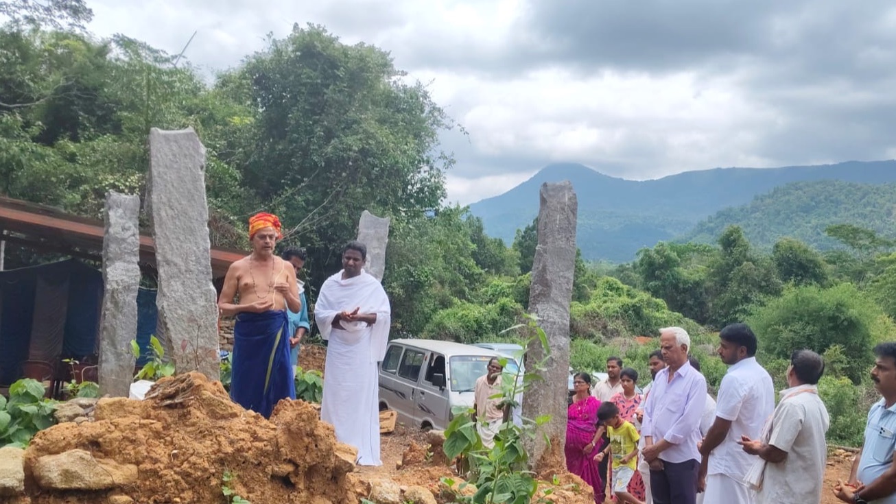 ಸೂಡಿ ಪಿಲಿಚಂಡಿ ದೈವಸ್ಥಾನದ ಜೀರ್ಣೋದ್ದಾರ ಮತ್ತು ಶಿಲಾನ್ಯಾಸ ಕಾರ್ಯಕ್ರಮ