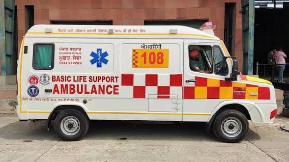 ರಾಜ್ಯದಲ್ಲಿ ನಾಳೆಯಿಂದ 108 ಆಂಬುಲೆನ್ಸ್ ಸೇವೆ ಸ್ಥಗಿತ ಭೀತಿ: ಮುಷ್ಕರದ ಎಚ್ಚರಿಕೆ; ಸರ್ಕಾರದಿಂದ ಖಡಕ್ ಸಂದೇಶ..!